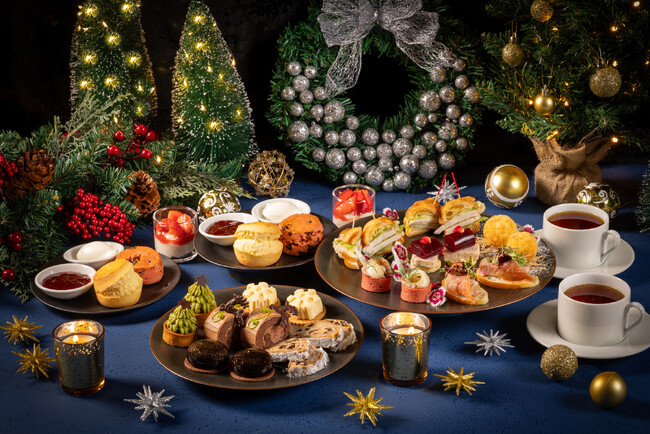 星屑をまとったムースケーキ、雪の結晶やクリスマスツリーモチーフのスイーツが登場　心躍るホリデーシーズンの華やぎを表現したスイーツ&セイボリーを楽しむ『スターライト ノエル アフタヌーンティー』開催