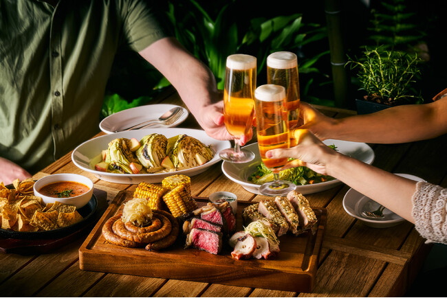 ビアガーデンで夏バテ予防！発酵食材で仕上げるグリル料理をテラスで楽しむプランが新登場「サマーナイト テラスプラン」