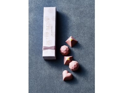 ディノスが、チョコレート界の新星！天然のピンク色が話題の“ルビーカカオ”コレクションを発売
