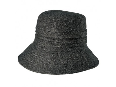 セシールが、小顔に見えて発熱蓄熱するエレガントな多機能帽子などを新発売