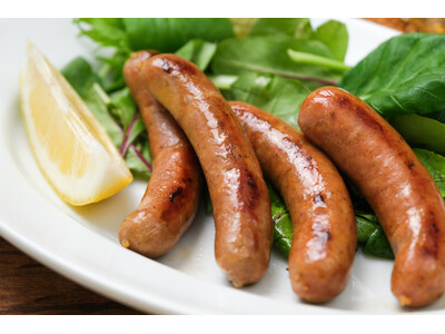 本場ドイツも認めた熟成の旨み。長崎県産SPF豚100%・無添加『本場ドイツに認められた手作りスパイシーソーセージ』をスナックミーオンラインストアで期間限定発売