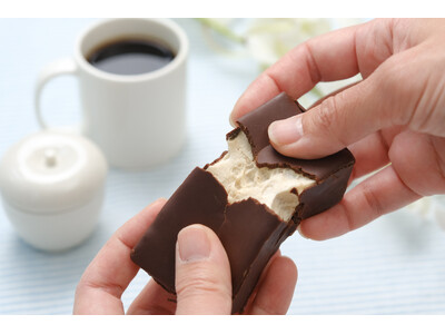 【パリッと弾けて、もっちり溶ける】2つの食感が響き合う『パリもちチョコマシュマロ』をスナックミーオンライ...
