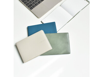 【新製品】伊藤手帳ユメキロック14インチノートパソコンの前に収まる手帳TETEFUハーフ。専用カバー3色とTETEFUハーフカバー＆デイリー版セットを発売開始