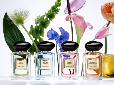 オートクチュールフレグランスコレクション「アルマーニ プリヴェ」のPOPUP開催新作「オランジュ メディテラネ」を含むコレクションや限定品を展開