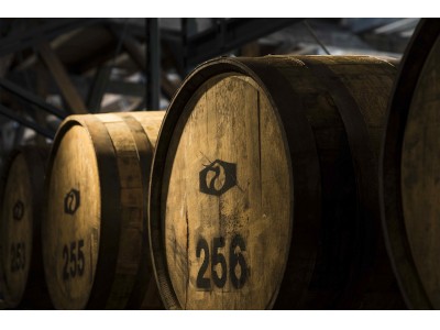 若鶴酒造 創立100周年記念 ウイスキー 一口樽オーナー 100名様募集