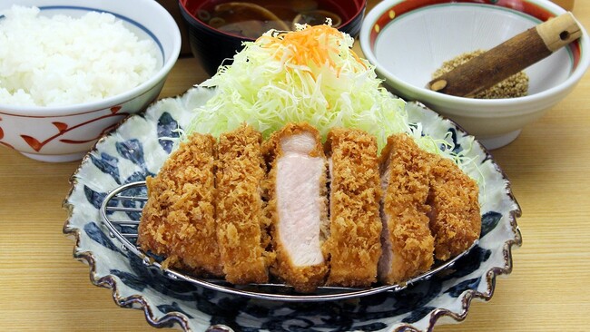 【首都圏エリア初出店！】和歌山県の老舗とんかつ専門店『厚切りとんかつ よし平』神奈川県座間市に、5/23（金）オープン！