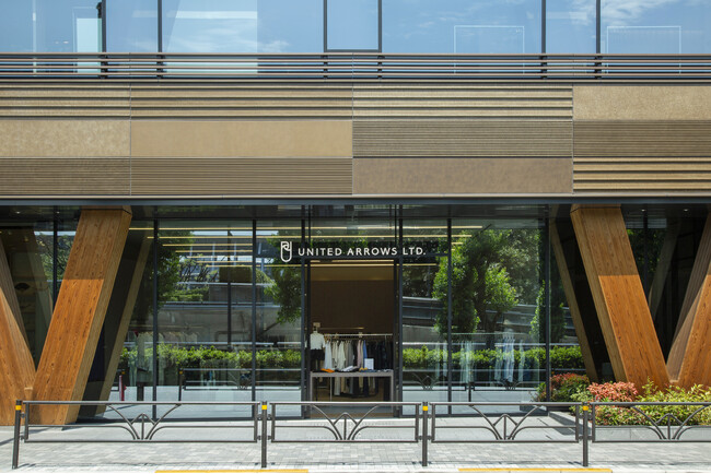 様々なイベントや展示会を行うオフィス併設の店舗「UNITED ARROWS LTD. STORE」 東京・千駄ヶ谷の当社本部オフィス1階にオープン