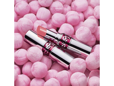【YSL BEAUTY】人気のリップ「YSL ラブシャイン」シリーズから、スイートなリップカラーが新登場。