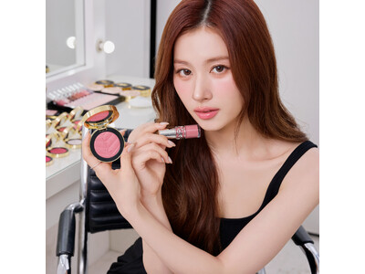 �yYSL BEAUTY�zTWICE SANA���̌�����A�g360�����K���s���N�h���C�N�A�b�v���J