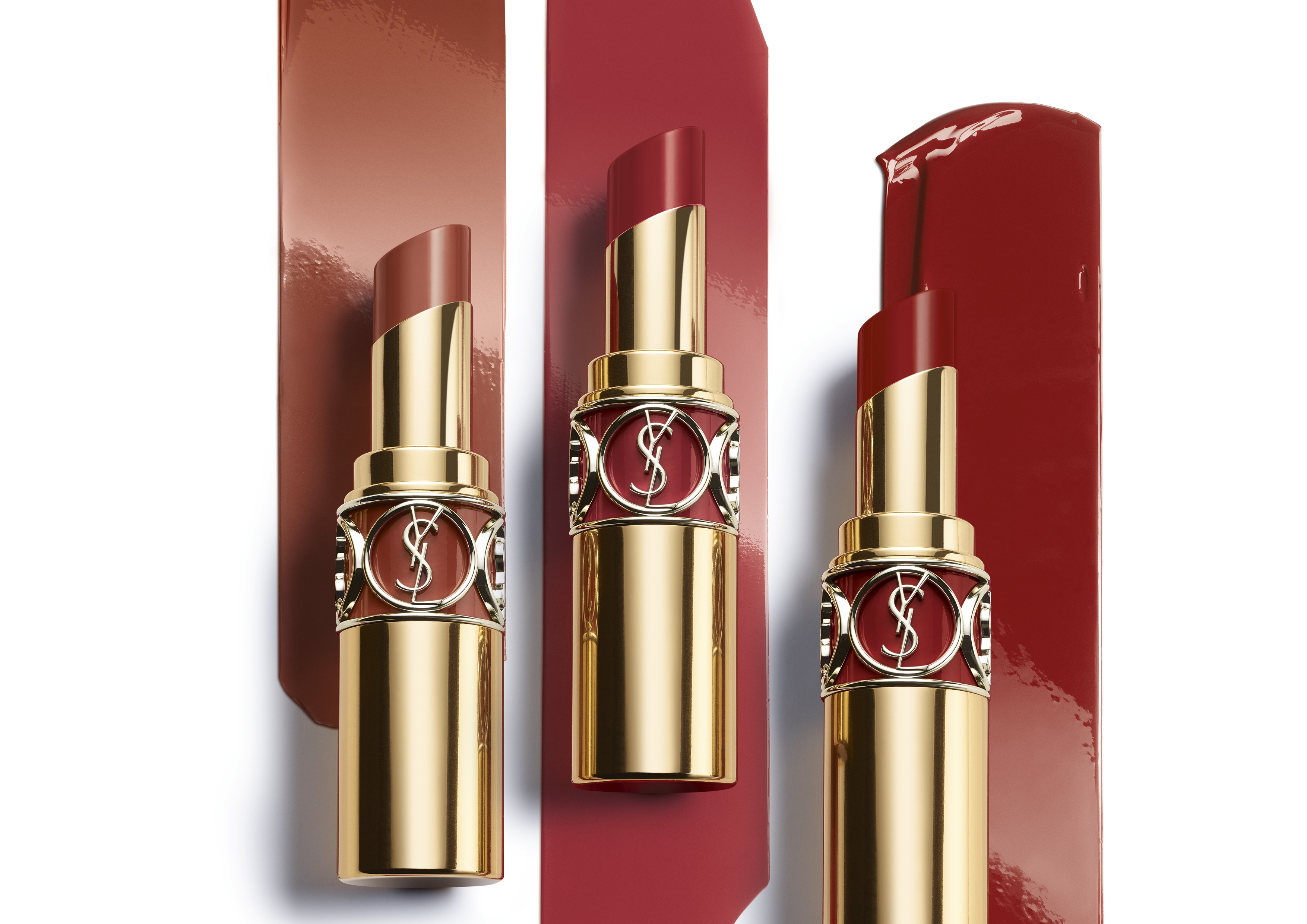 【スペシャルページ公開】YSLアイコンリップの新色をまとう、谷まりあ「ViVi」初単独表紙が公開。