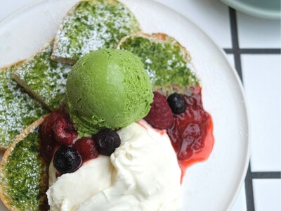 【抹茶パニーニ登場】原宿のカフェ「FORU」にて、新スイーツのパニーニ「ヴェルデ」を12月の期間限定で販...