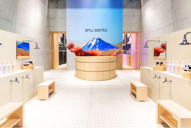 shu uemura ポップアップイベント- "銭湯"をテーマにした「shu sento」を&TEAM FUMA&JOが体験