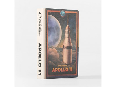 AR技術で当時の興奮がよみがえる！Apollo 11号 50周年を記念した「Space Mission ARノートブック」を自社ECで販売開始