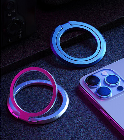 y&^A^тɕ֗MagSafeΉ̃X^CbVȃX}zOuGeeGracevKWFbgXgAuMODERN gvŔ̔Jn