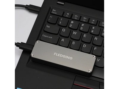 USB3.1対応。クリエイティブ作業をサポートする高速・高耐久の外付けSSDドライブ 「FLEDGING SHELL」を自社ECで販売開始
