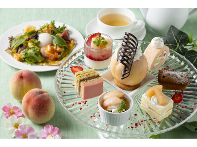 二日間限定！まるごと桃のアフタヌーンティーセット