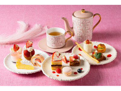 Francfrancのテーブルウェアで楽しむ 1日10名限定「苺と桜のアフタヌーンティーセット」