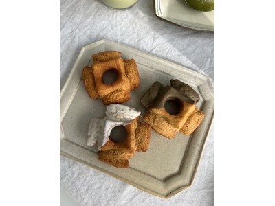 ＜解凍０秒＞凍ったまま食べる魔法のドーナツ「ザクド」を販売する『３時のドーナツ』が博多エキナカマイングに...