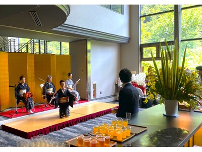 地元の皆様とオープンを祝う『山中温泉 河鹿荘』開業セレモニー、テープカットやレセプションパーティーも開催。