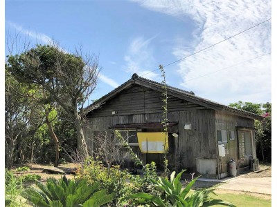 徳之島に暮らすように泊まる ～ 奄美群島、徳之島に伝泊 「海亀ビーチの宿」をオープンします。
