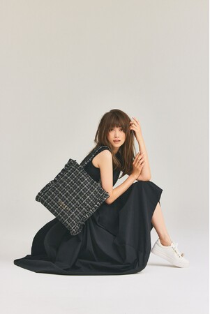 米国N.Y.のファッションブランド『TOCCA』人気モデル ヨンアさんと初のコラボレーションとなるバッグを製作7月18日（火）より先行受注スタート