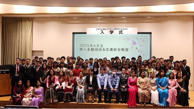 【国際外語・観光・エアライン専門学校　日本語科】初来日の留学生に交通安全教室を開催