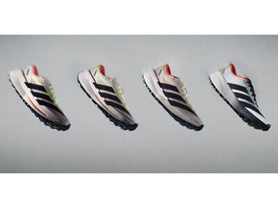 �A�f�B�_�X�e���b�N�X��苗���⃌�[�X�v�����ɉ����Đ݌v���ꂽ�u�A�O�����B�b�N�v�̃t�����`���C�Y �S4���f�����o��