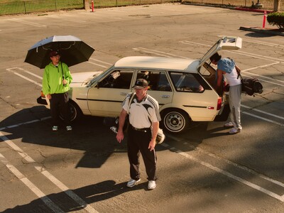 Metalwood Studio�ƃR���{���[�g�@Y2K����̑�_�œƑn�I�ȃX�^�C���ɒ��z�𓾂�adidas �~ Metalwood ���̃S���t�J�v�Z���R���N�V�����𔭕\