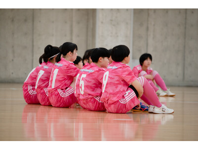女子サッカーの未来を変える　adidas「HER TEAM」プロジェクト 2022年度募集開始