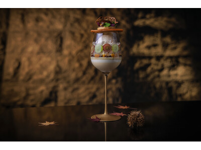 【星のや軽井沢】オリジナルの日本酒と栗やシャインマスカットなど秋の味覚が織りなす「信州吟醸パフェ」提供