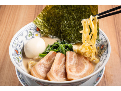 ステーキ屋が本気で作ったラーメン。ビーフキッチンスタンド「すごい豚骨醤油ラーメン」全店舗で販売開始