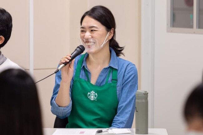 スターバックスのパートナー（従業員）が小学生と性の多様性について考える「レインボー学校プロジェクト」の募集を開始