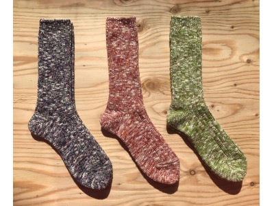 《Ashi tabi第三弾》驚きの靴下？！今までに無い長さの暖かいローゲージロングソックスが12月4日（火）より発売開始！！