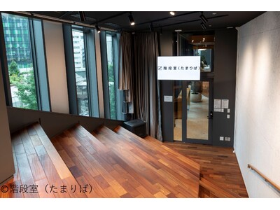 渋谷の新たな芸術発信拠点・渋谷アクシュのユニークスペース「階段室（たまりば）」にて油絵画家・日比さつき個展『あること』を開催