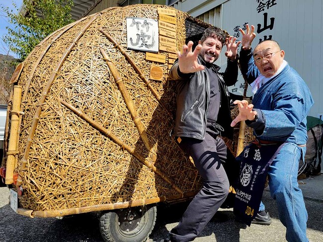 虎竹電気自動車「竹トラッカー」試乗体験！観光大使任命のアメリカ寿司職人