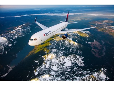 デルタ航空、関空-シアトル線就航記念特別運賃と特典旅行マイル数を設定