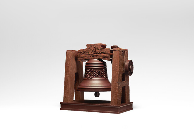 プレスリリース「“THE EASTER BELL” OF CHEVAL BLANC PARIS」のイメージ画像