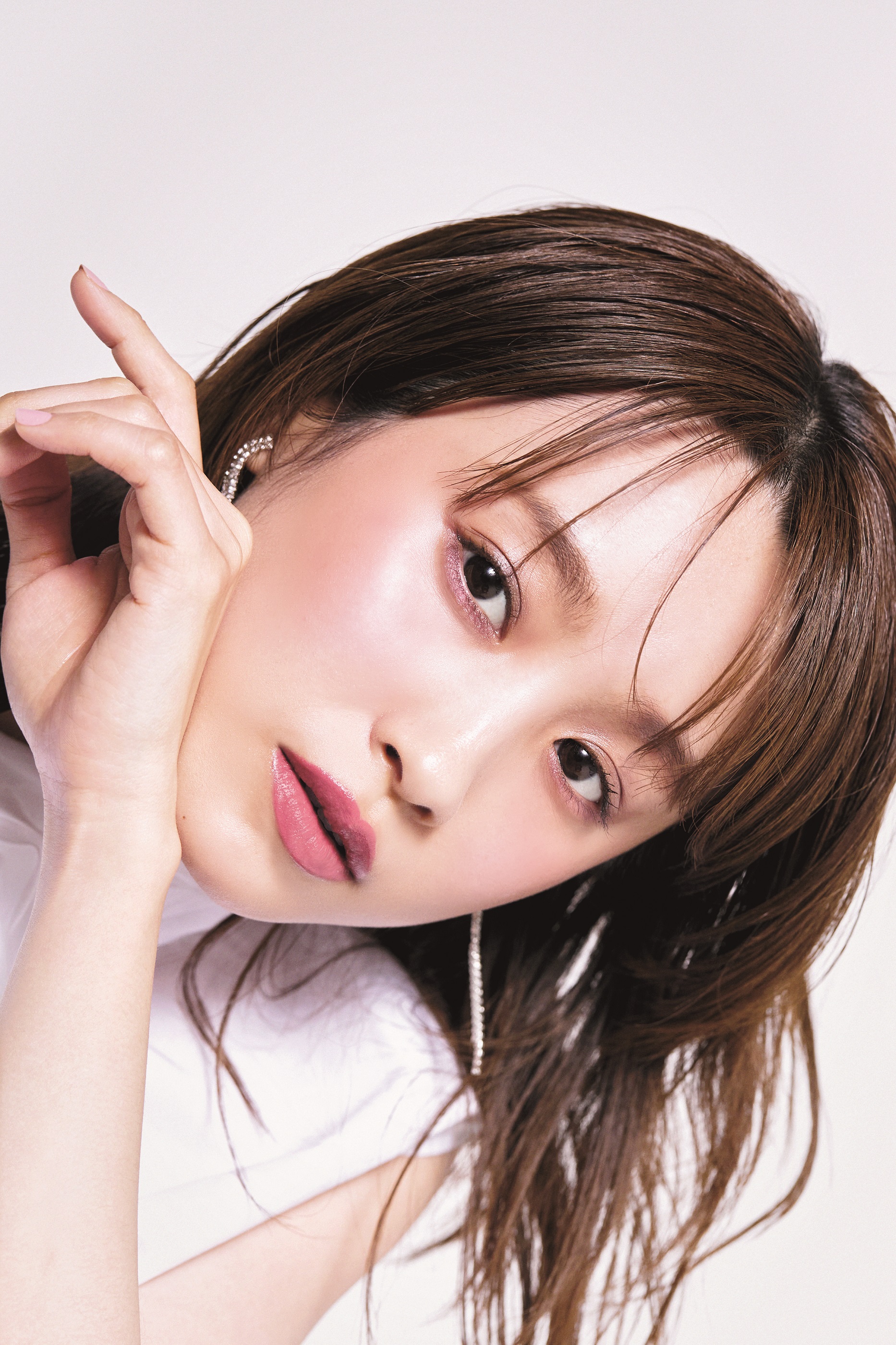 ドルチェ&ガッバーナ ビューティとVOCEがメイクトレンドを探求する新連載をスタート！第1回は、春気分をあげる「#盛りピンクメイク」をテーマに紹介