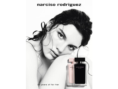 〈ナルシソ ロドリゲス〉「フォーハー」発売から20年〈肌の香水〉―原点であるムスクへのこだわりの秘話―