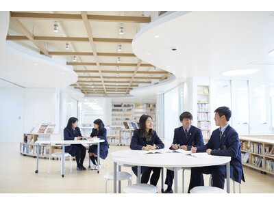 日米の教育者と生徒が議論する「良い学校とは何か」。ニューヨーク日本商工会議所が追手門学院高等学校を視察