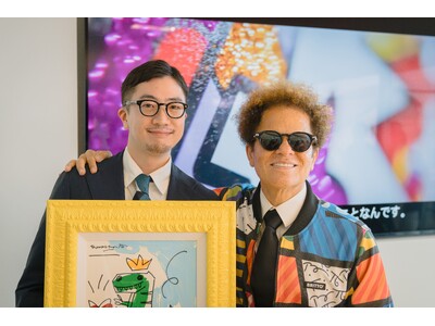 1本100万円。世界的なポップアーティスト ロメロ・ブリット氏と日本酒ブランド「SAKE HUNDRED」がコラボレーションを発表