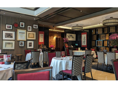 香港の三つ星レストラン「富臨飯店」でSAKE HUNDRED『弐光』提供開始。世界最高峰の広東料理と日本酒の邂逅