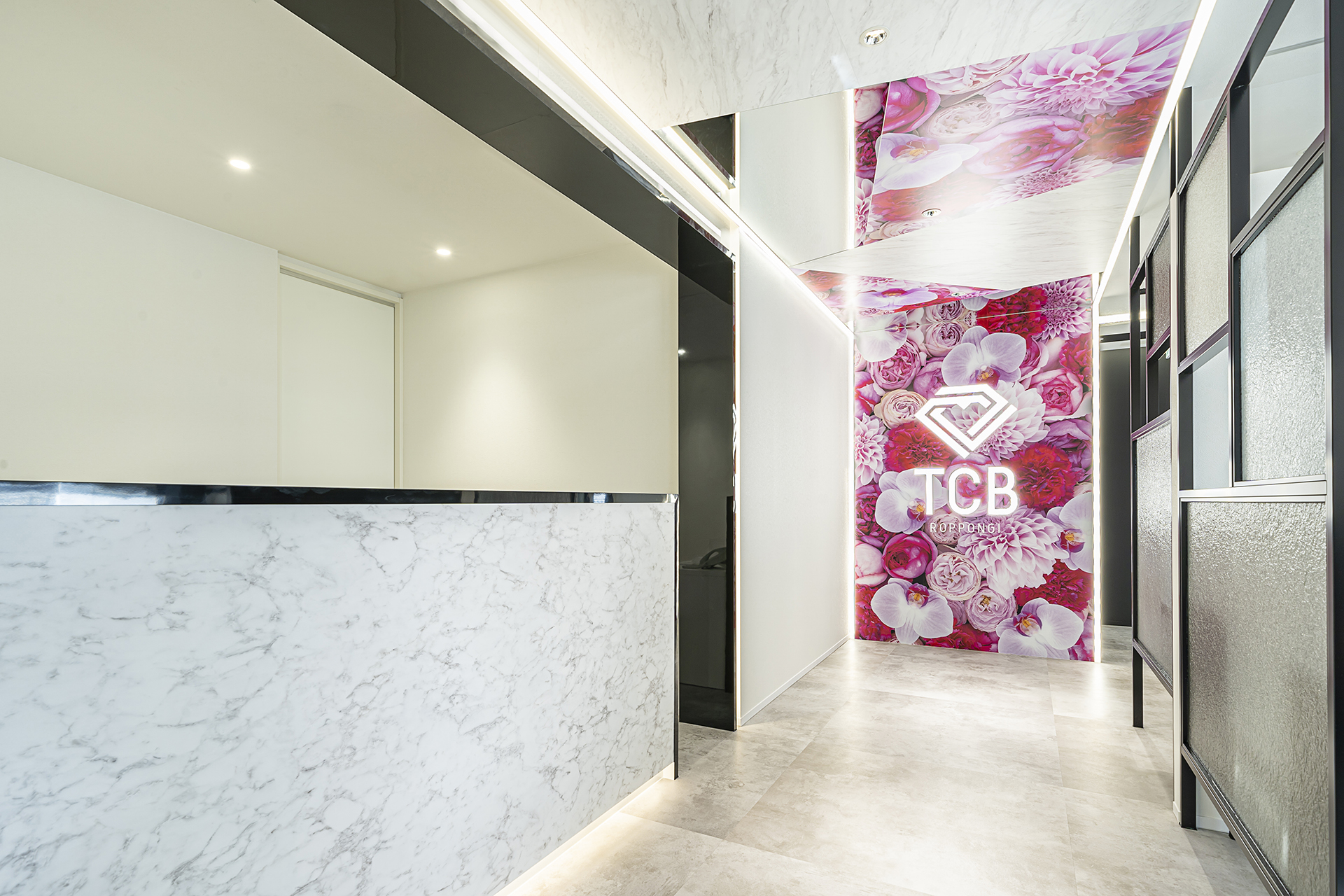 美容クリニック「TCB東京中央美容外科 六本木院」が11月1日（火）、院内テーマを一新しゴトウビルディング1st 8階にオープン。ご予約好評受付中