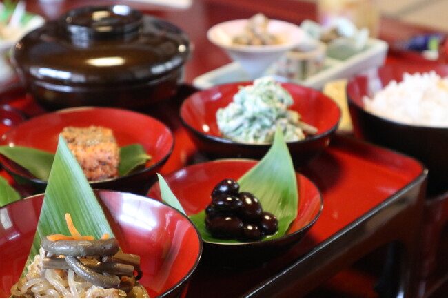 小谷村で“本物の暮らし”を体験する--古民家レストラン×自然学校【メディア向け体験・試食会開催】