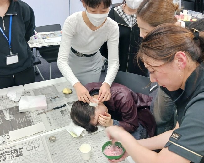 プレスリリース「「補う」から「なりたい自分を表現する」デザインへ。多摩美術大学、アピアランスケアを「身体拡張」と再定義する産学共同授業を開講」のイメージ画像
