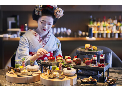 デュシタ二京都　さわやかな初夏を可憐に表現した、さくらんぼ＆チェリーアフタヌーンティーを提供