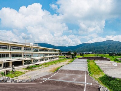 つくば市が廃校をリノベーションした「筑波山ゲートパーク」にeバイクを無償貸与 自転車を活用した地域活性化に協力