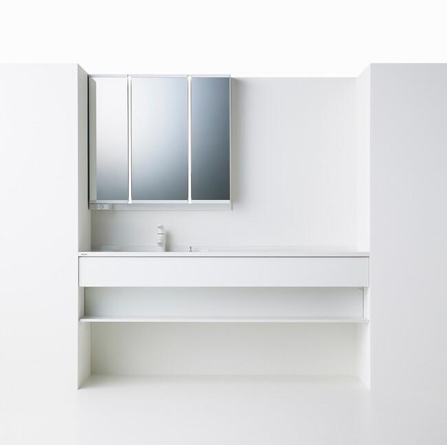 洗面化粧台を“脱・脱衣所”でくらしの真ん中へ、普及価格帯で叶える新しい日常