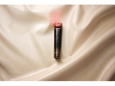パナソニックが本格エイジングケア美顔器「バイタリフト RF LUXE EH-SR90」を発売