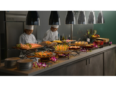 【4月4日リニューアル】ローストビーフや焼きたてのステーキをホテル最上階のライブキッチンで楽しむ。ヒュー...